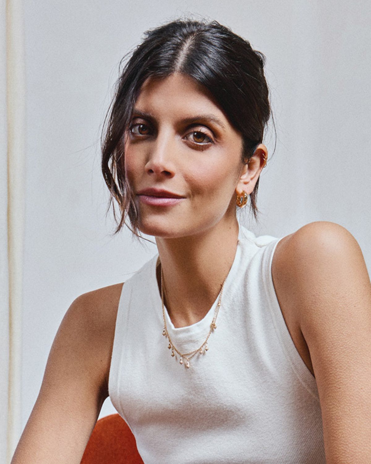 A 18k gold-plated gliding jewelry 