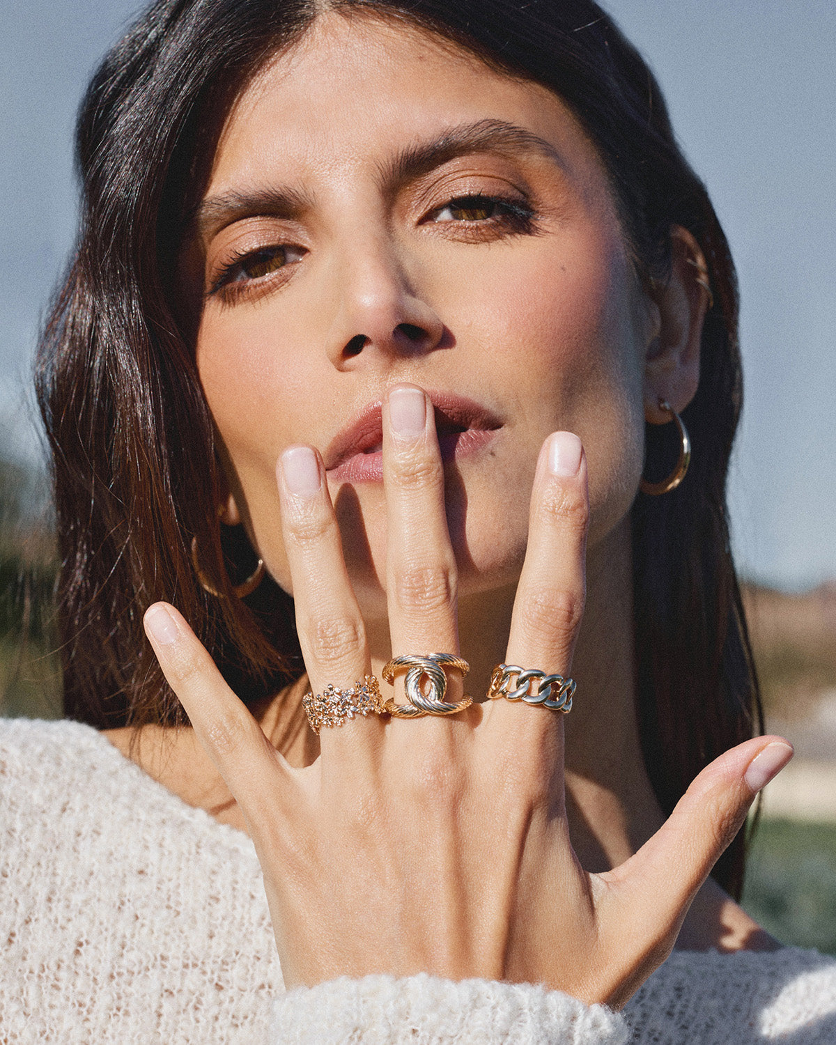 A 18k gold-plated photo campaign for Korè Paris