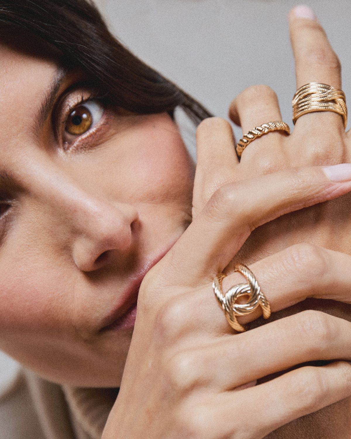 18k gold-plated gliding rings by Korè Paris
