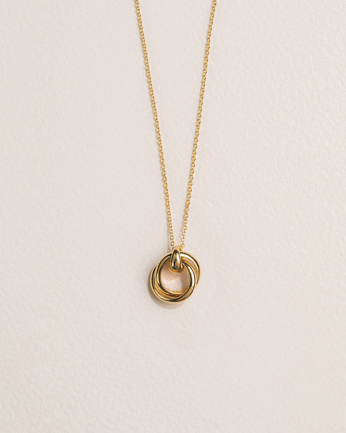 A 18k gold-plated double ring necklace