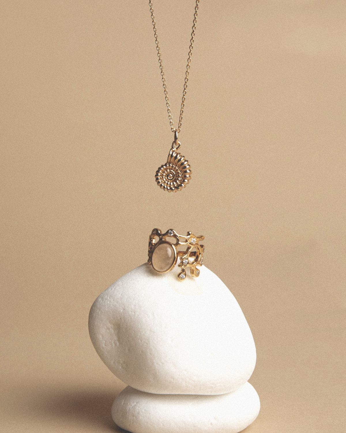 Luma Ring - Quartz