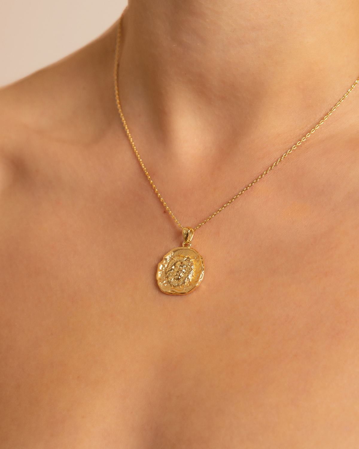 Zodiac Necklace - Leo